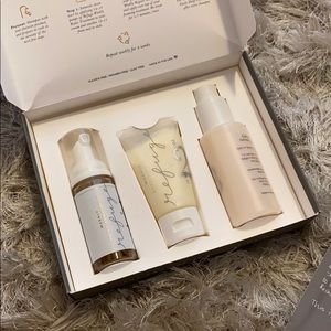Rejuv Weekly hair treatment gift box